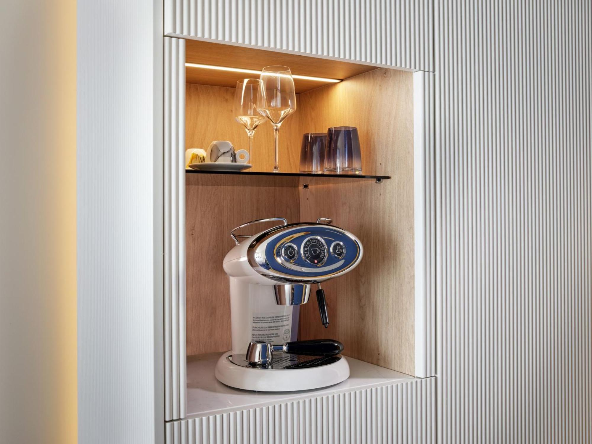 Suite Grand Brioni - Panoramablick auf das Meer