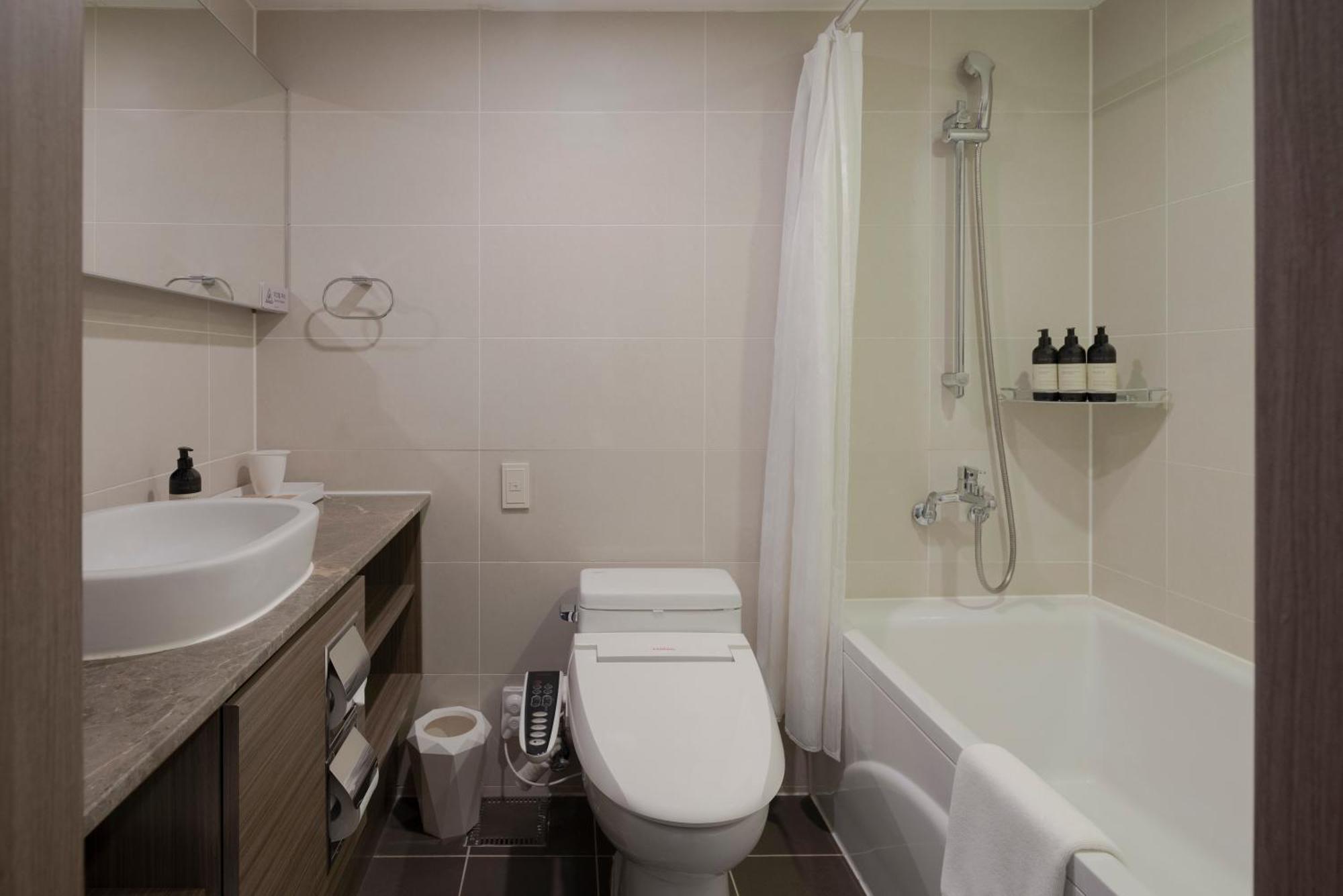 Standard Double Room,1662989323:JPEG