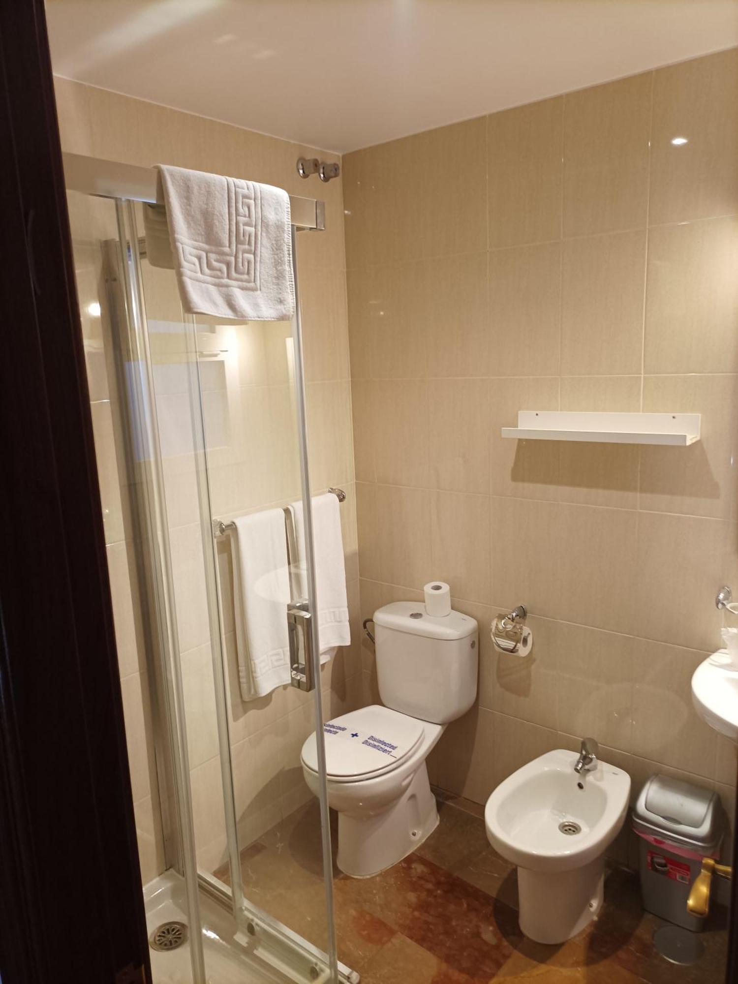 Single Room,1581142197:JPEG