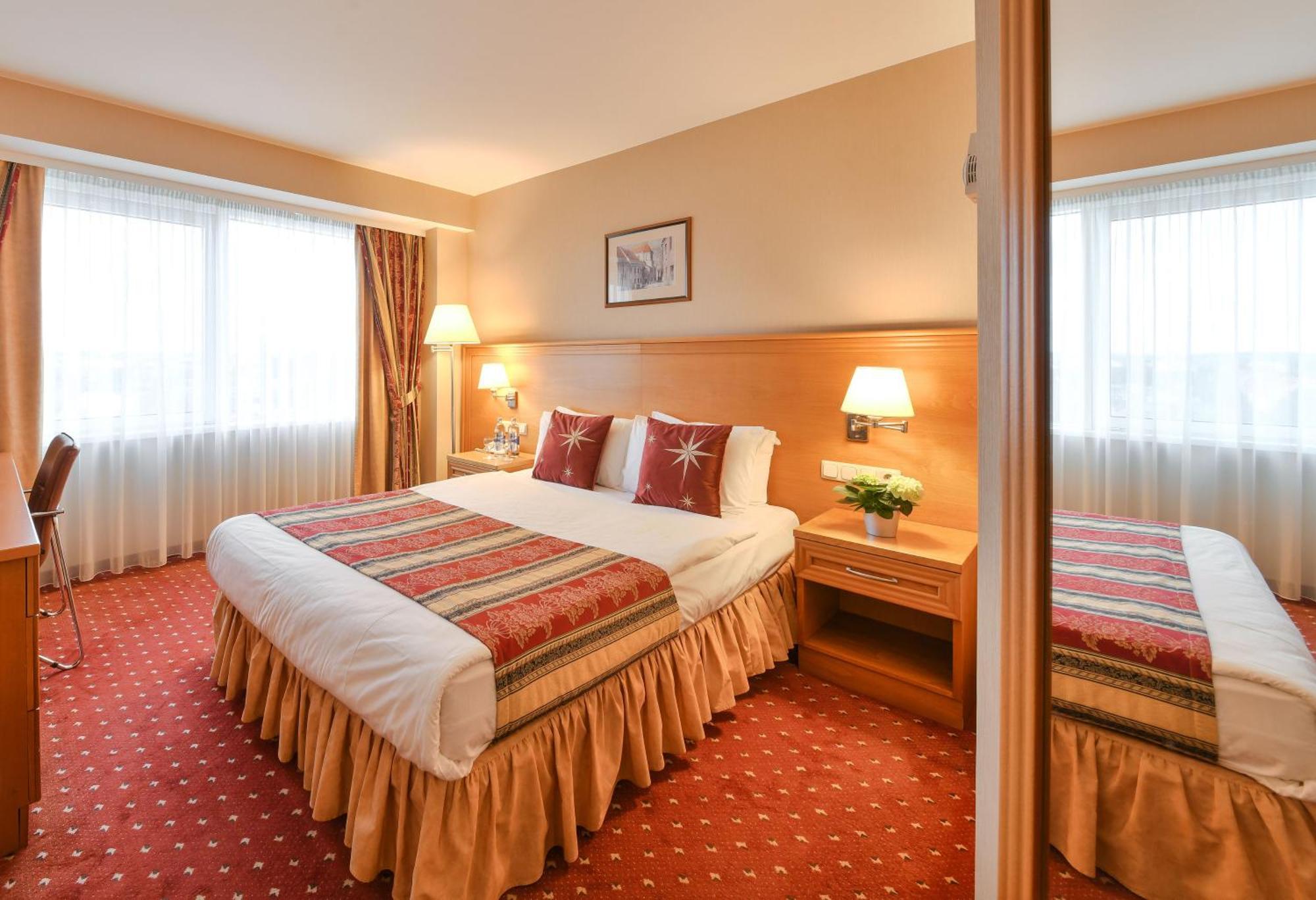 Standard Zimmer mit 1 Queensize-Bett, Nichtraucher