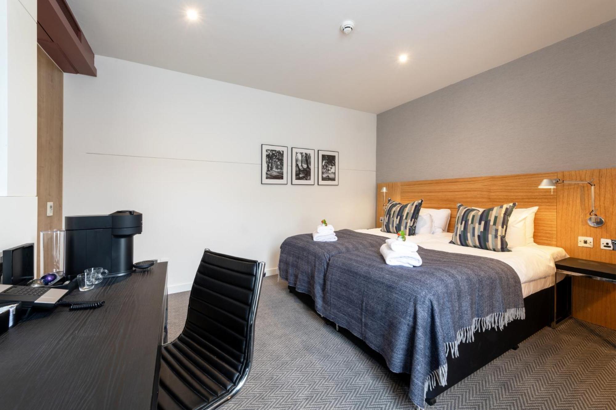 Zweibettzimmer City Plus