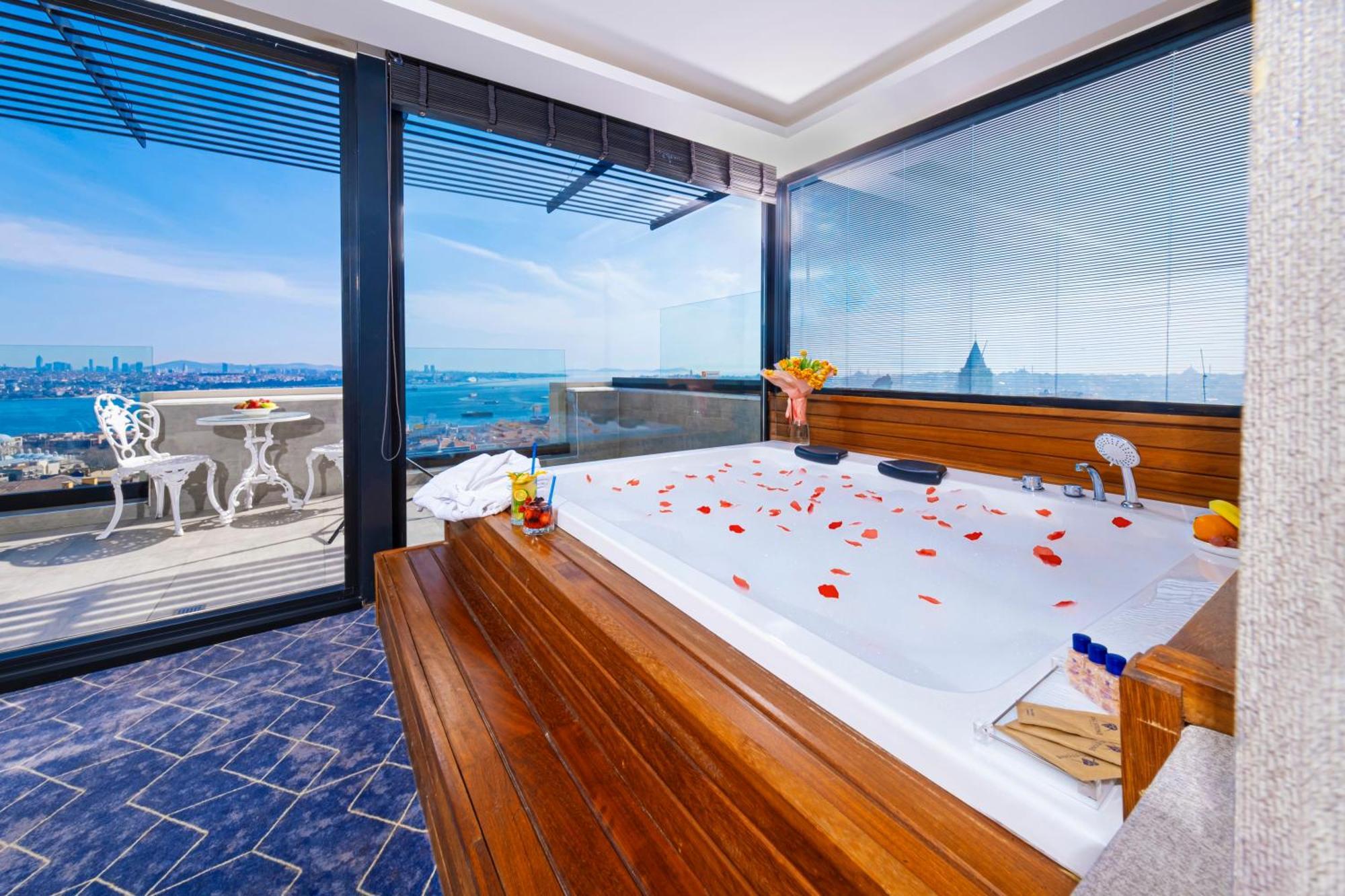 Suite Bosphorus mit Terrasse