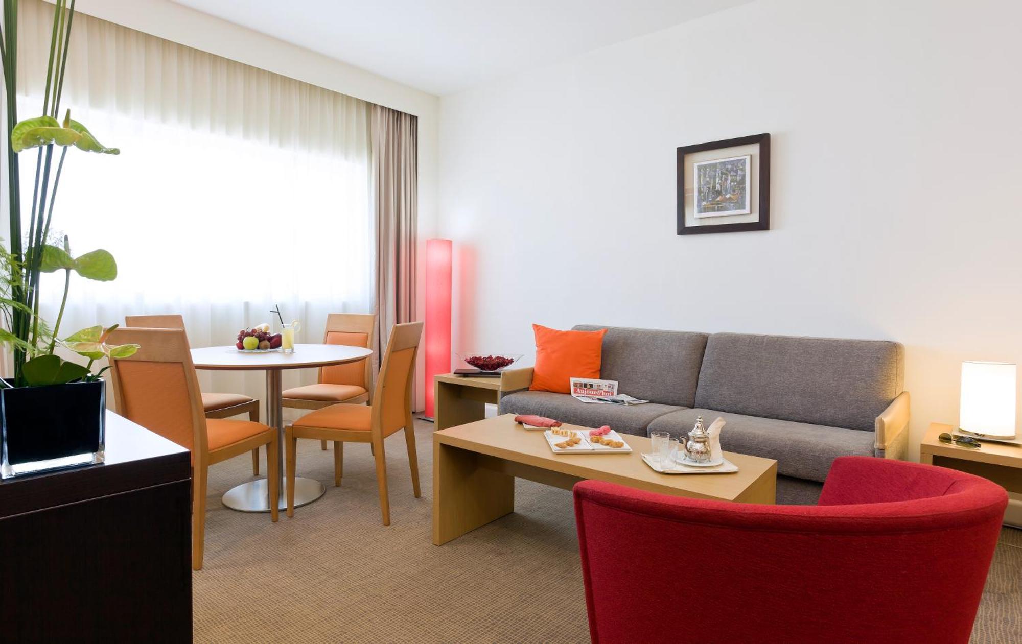 Junior Suite - 1 Kingsize-Bett und ein Sofa