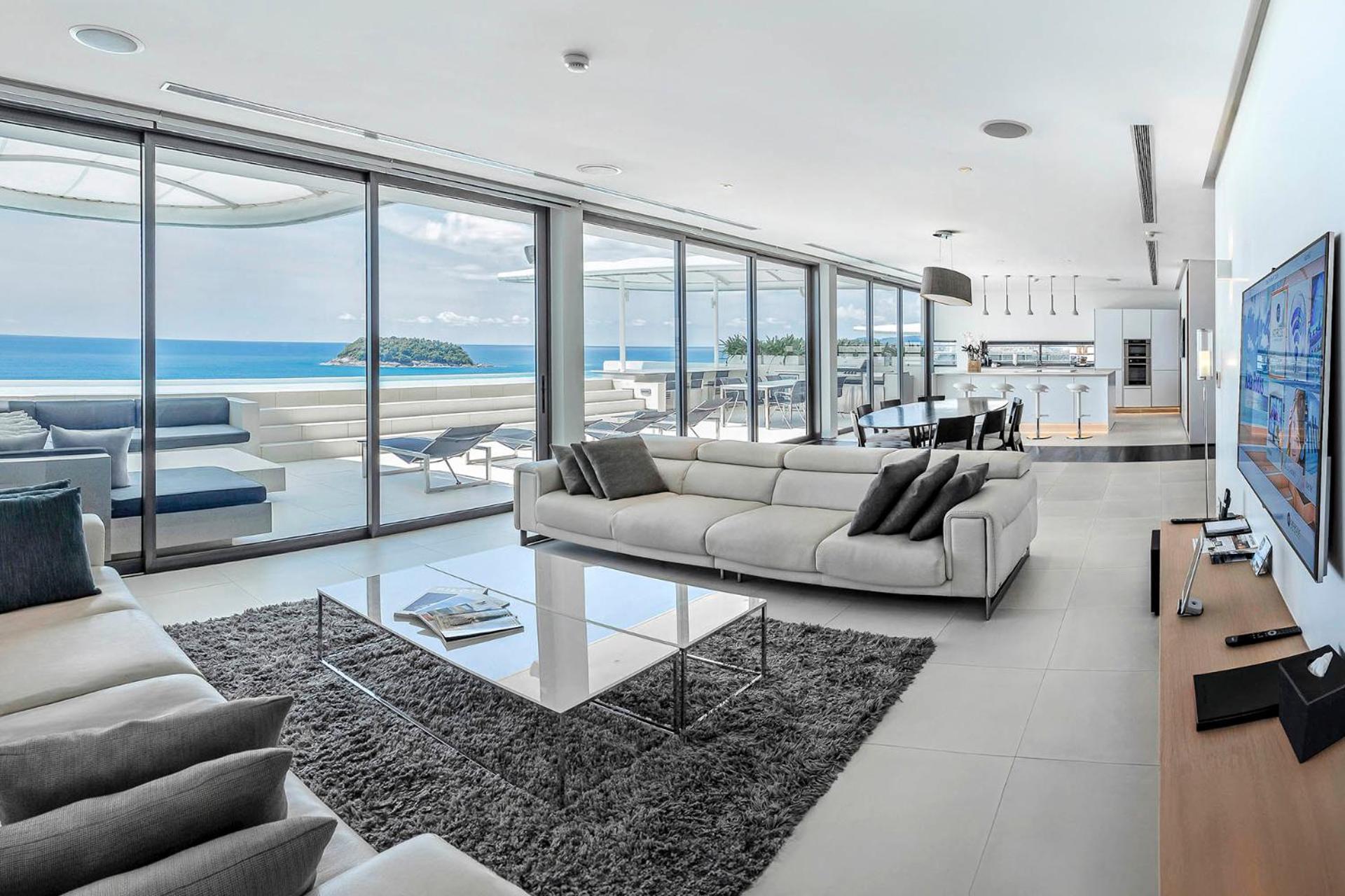 Villa Sky Pool mit 4 Schlafzimmern