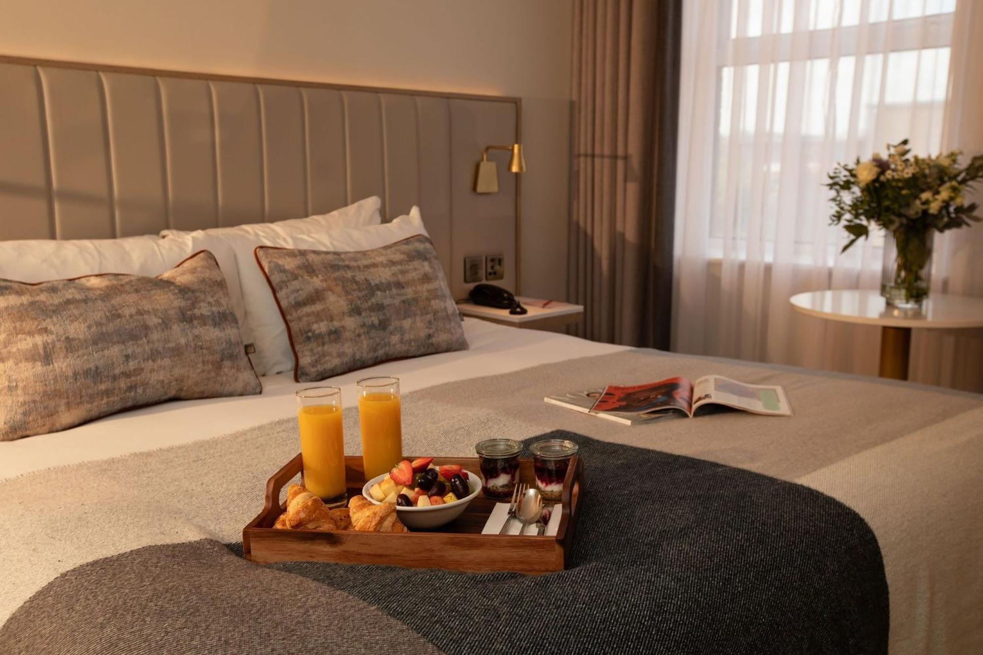 Deluxe Zimmer mit Kingsize-Bett