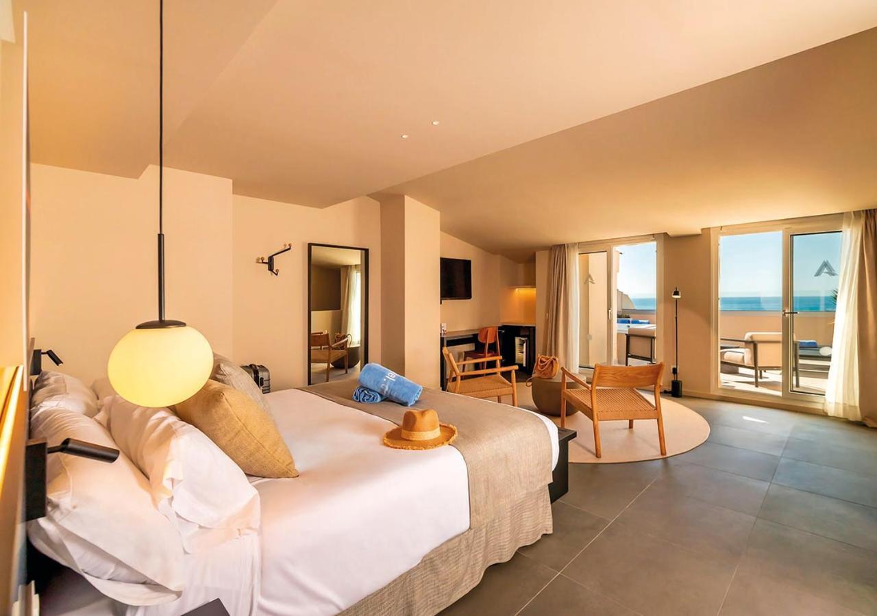 Suite Penthouse Doble con vistas al mar