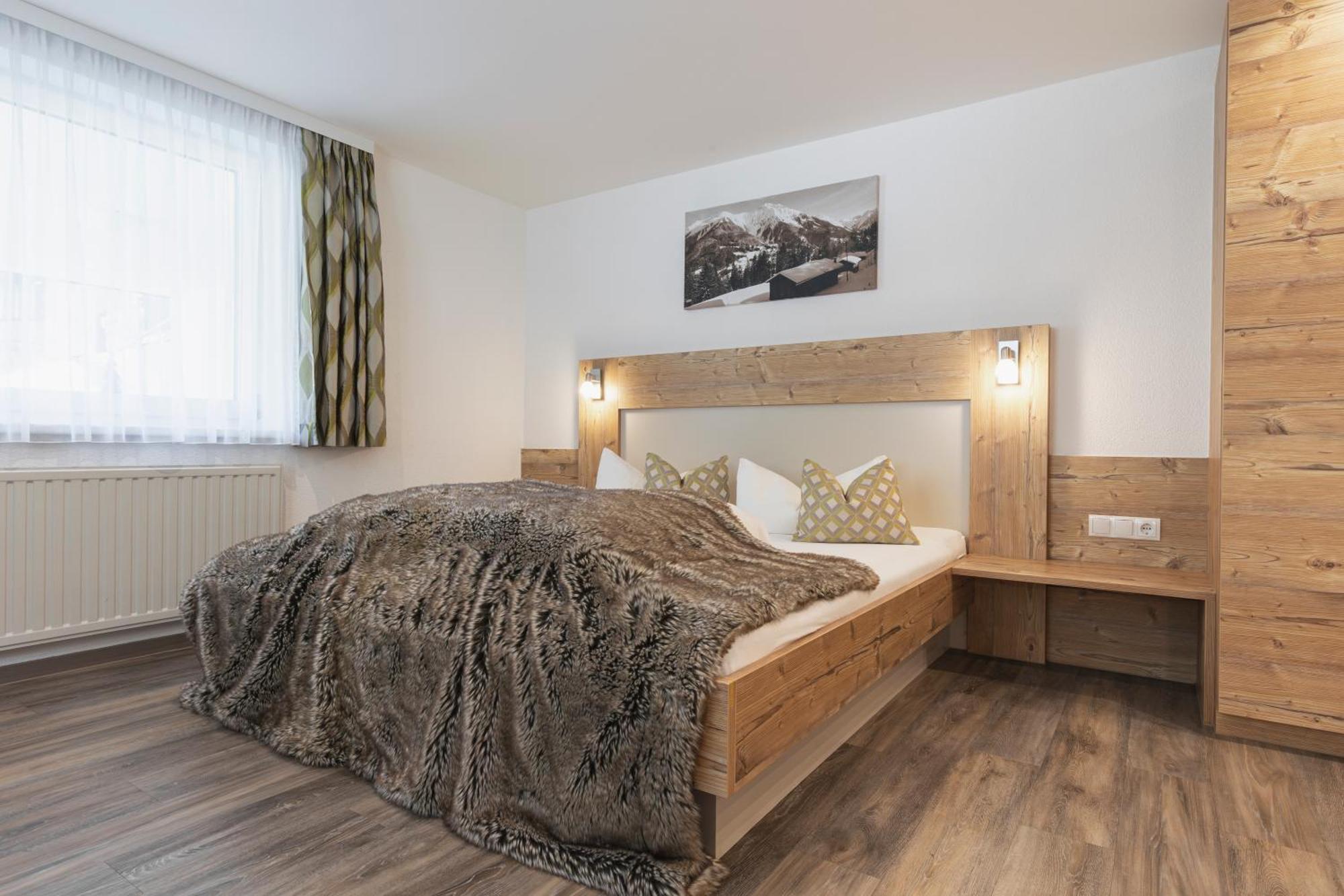 Standard Triple Room,1601693045:JPEG