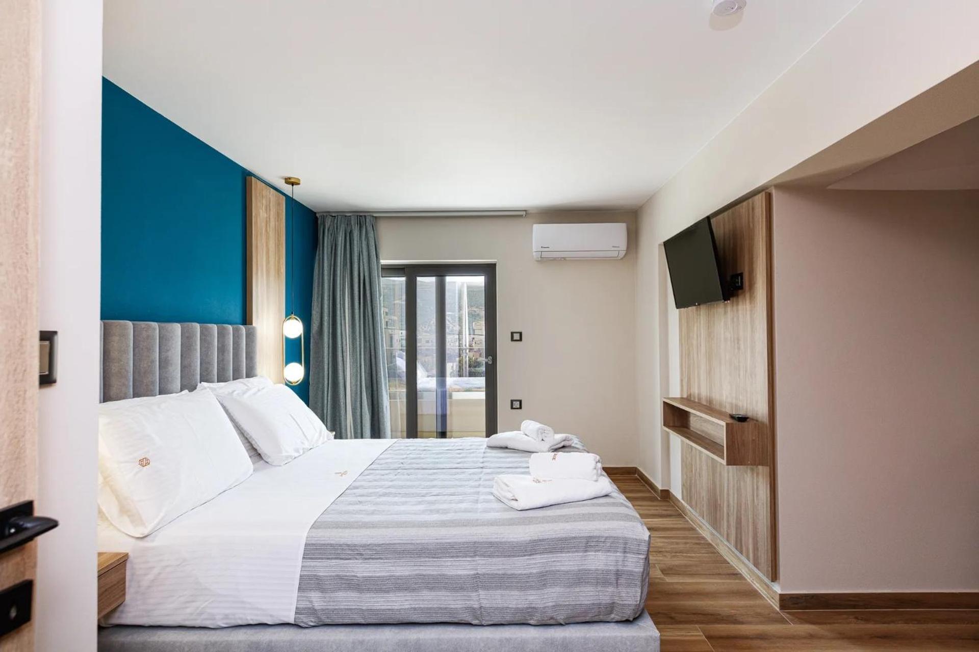 Two-Bedroom Suite Split Level