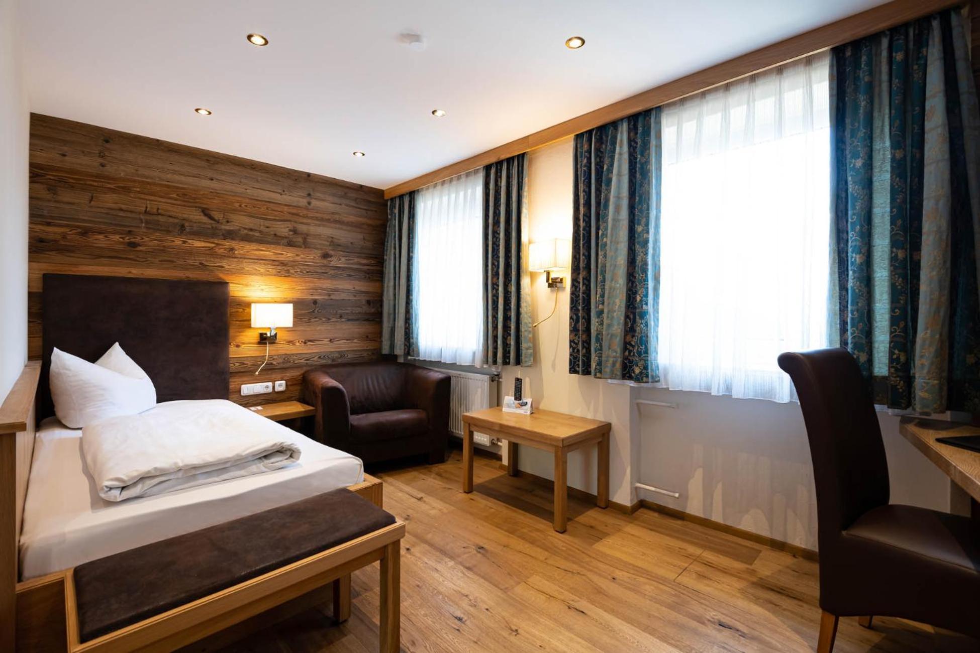 Single Room,1615654330:JPEG