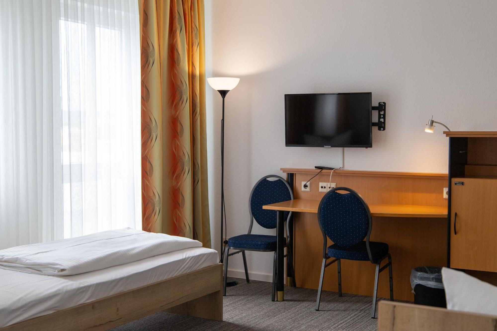 Quadruple Room,1632227160:JPEG