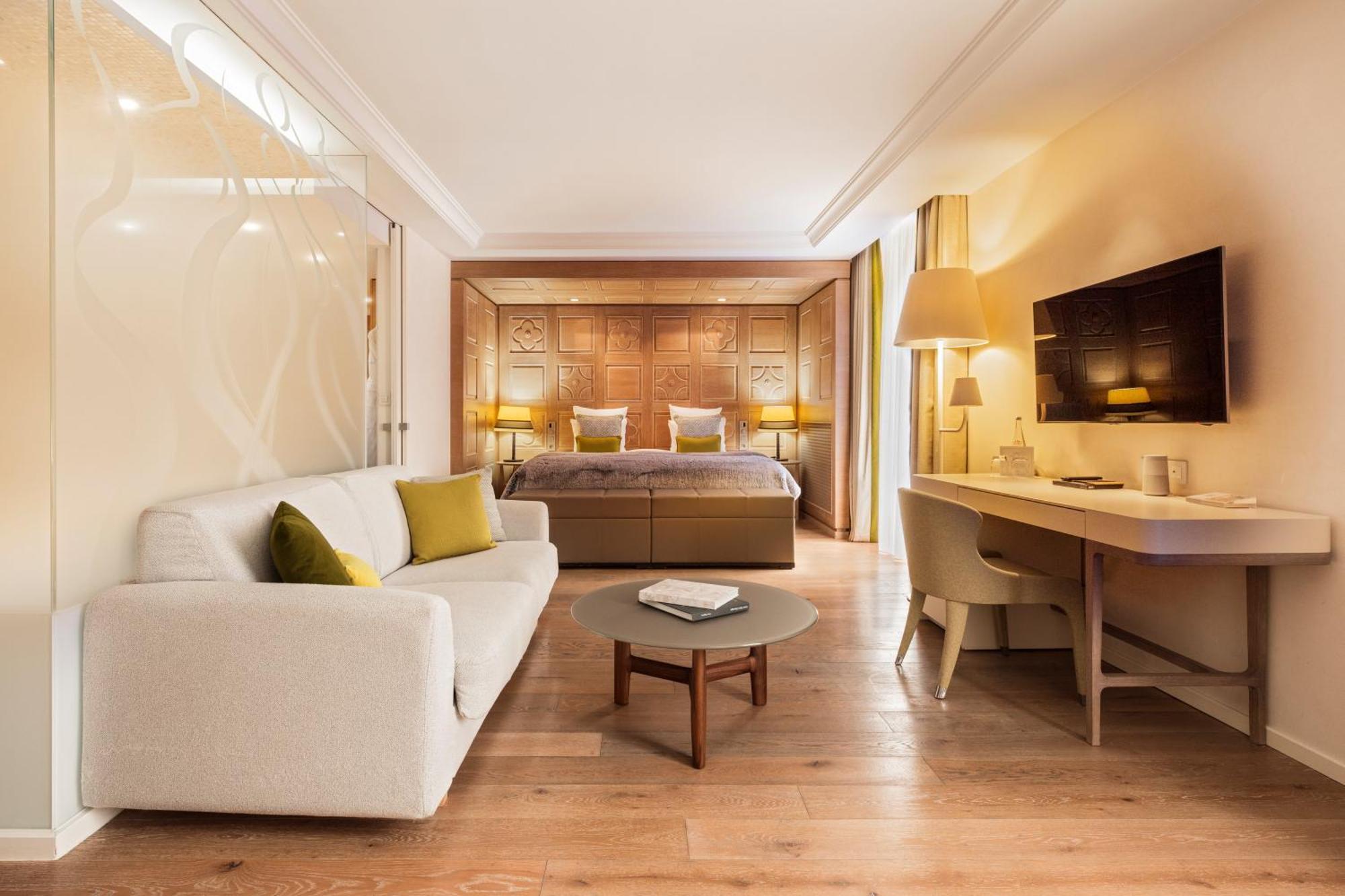 Junior Suite mit Balkon