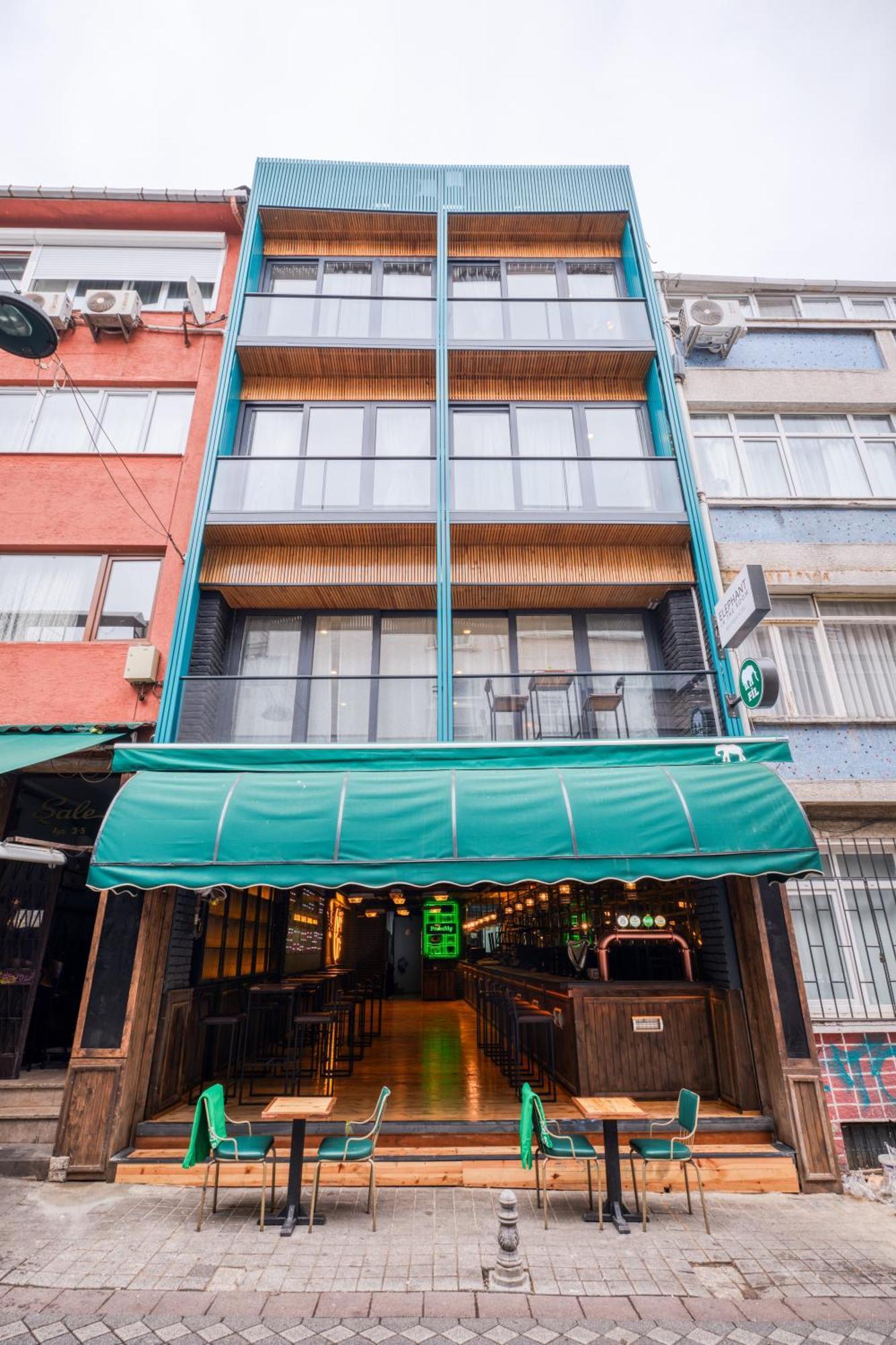 Doppelzimmer mit Balkon