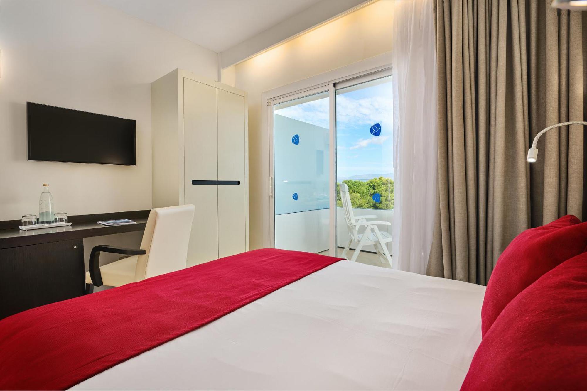 Single Room,1644402877:JPEG