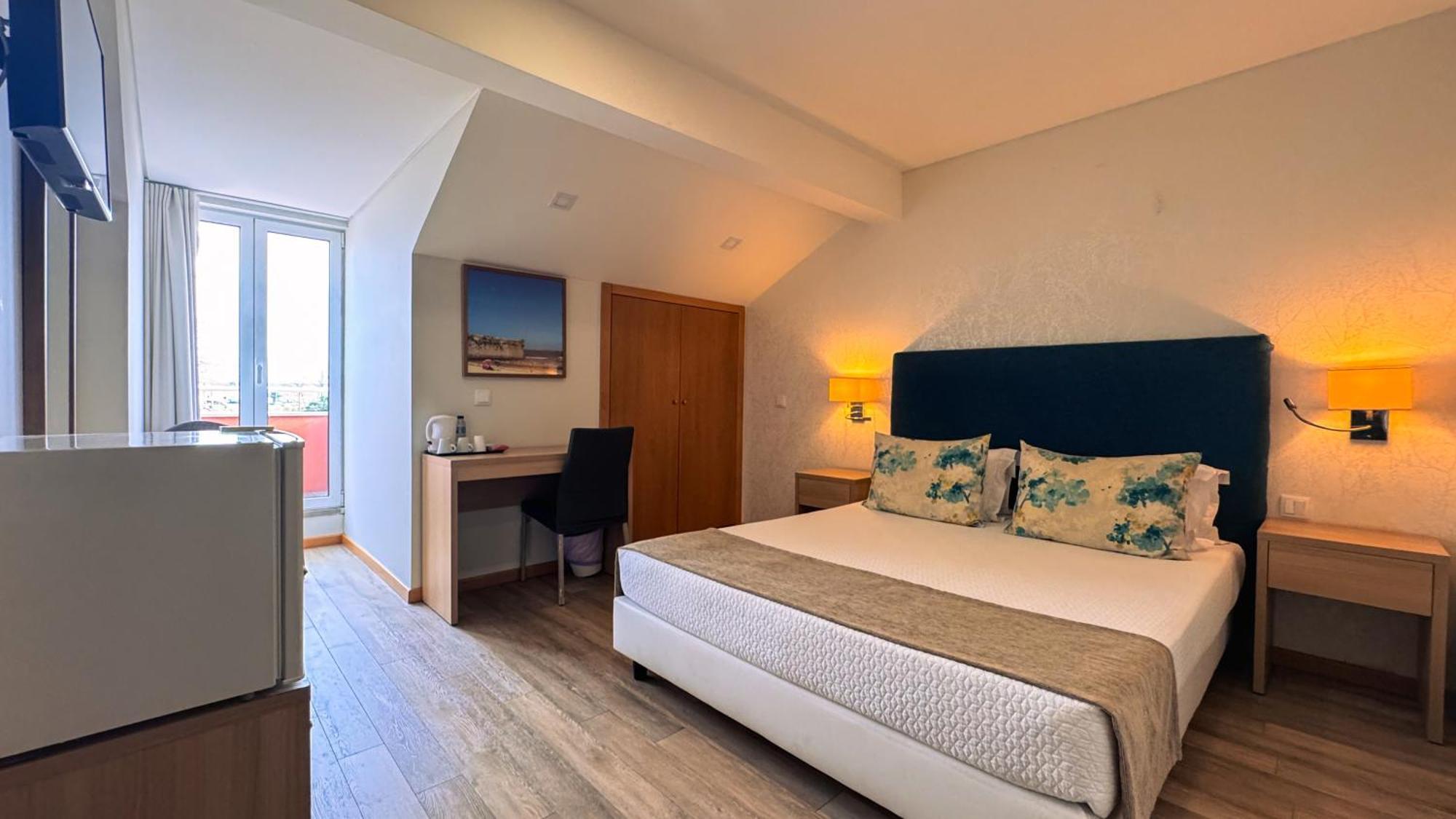 Doppelzimmer mit Balkon