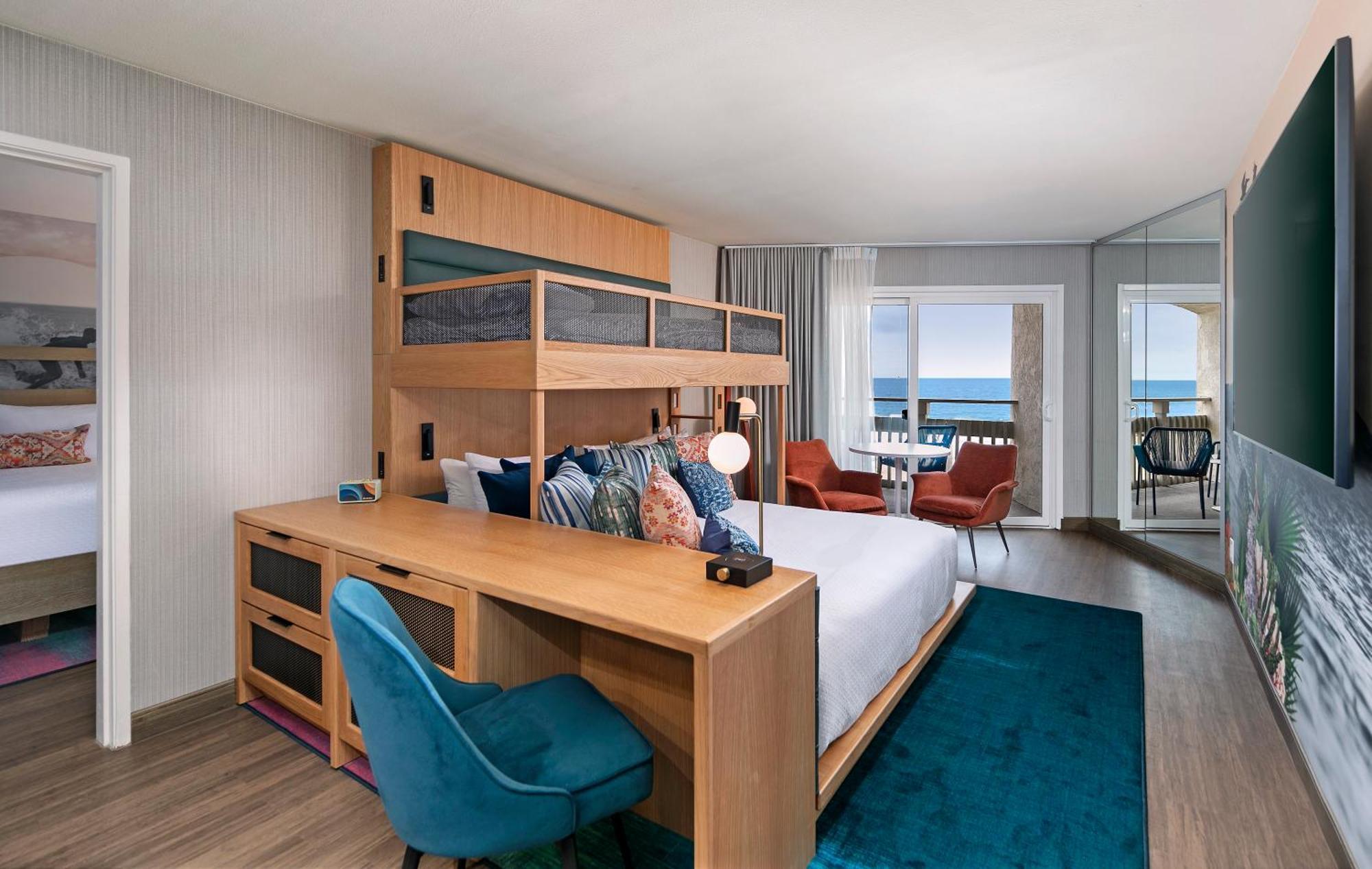 Suite Sea View,1654259332:JPEG