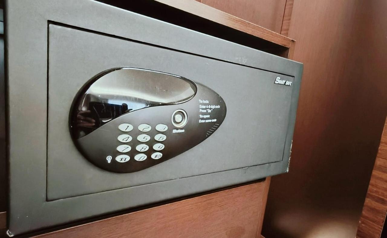 4 Rooms Suite,1660339051:JPEG