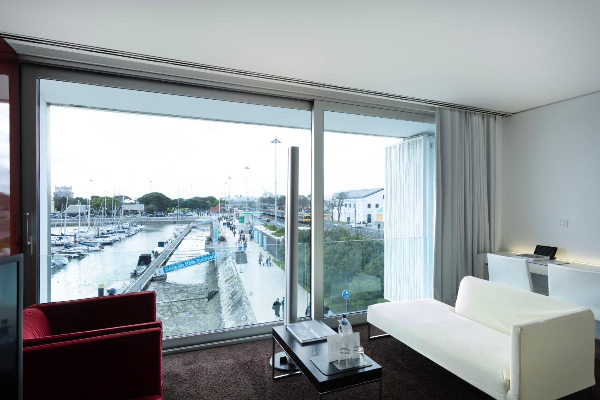 Deluxe Double Room,1661110555:JPEG