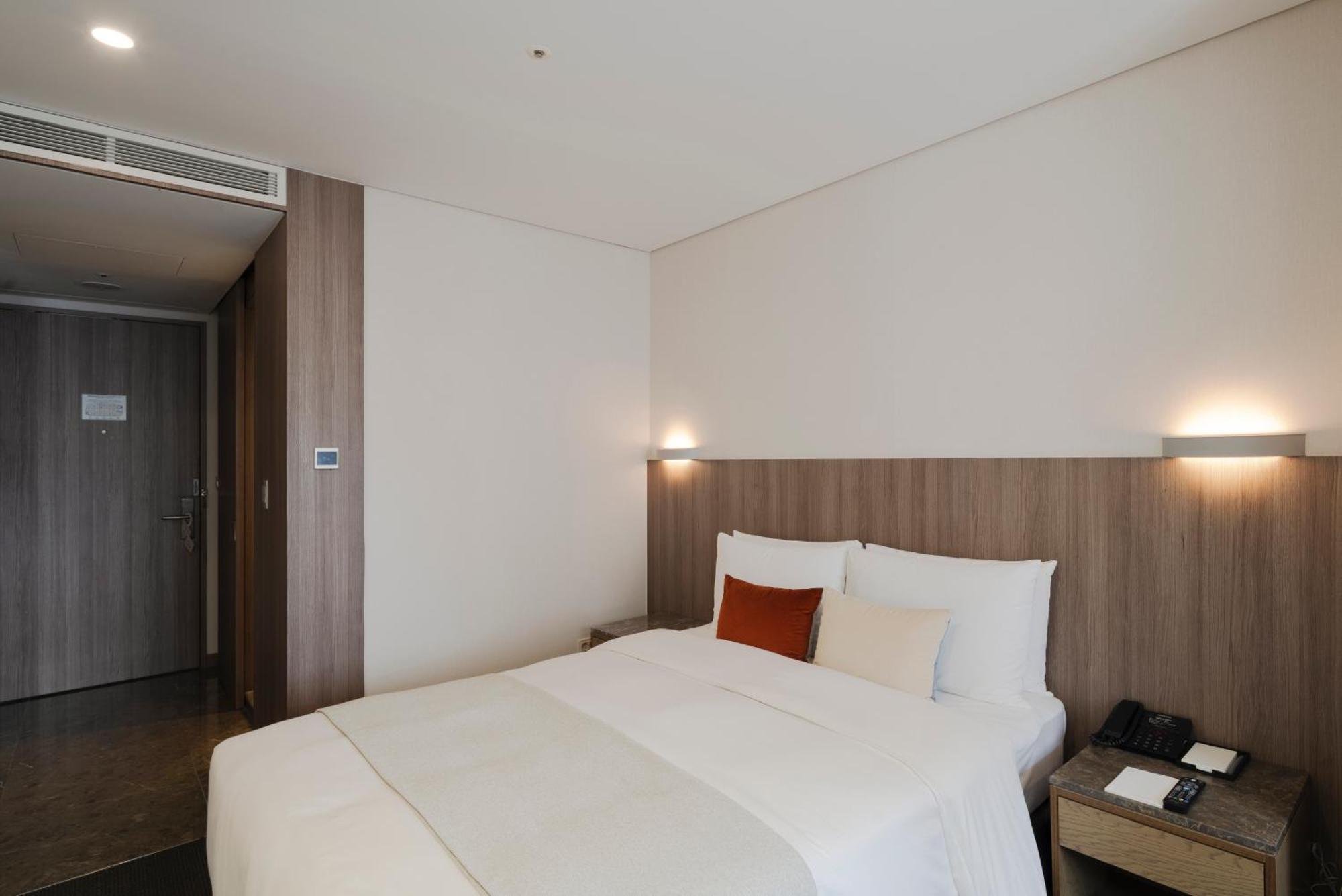 Standard Doppelzimmer (Frühstück 1+1)