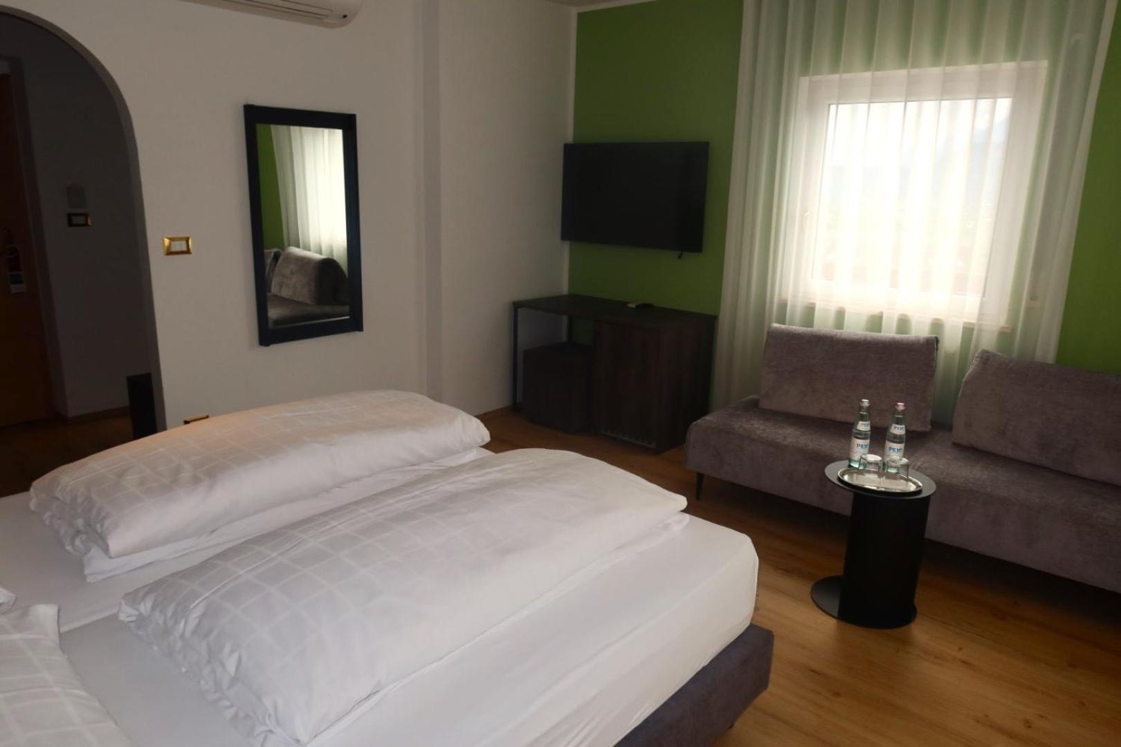 Standard Doppelzimmer mit Balkon