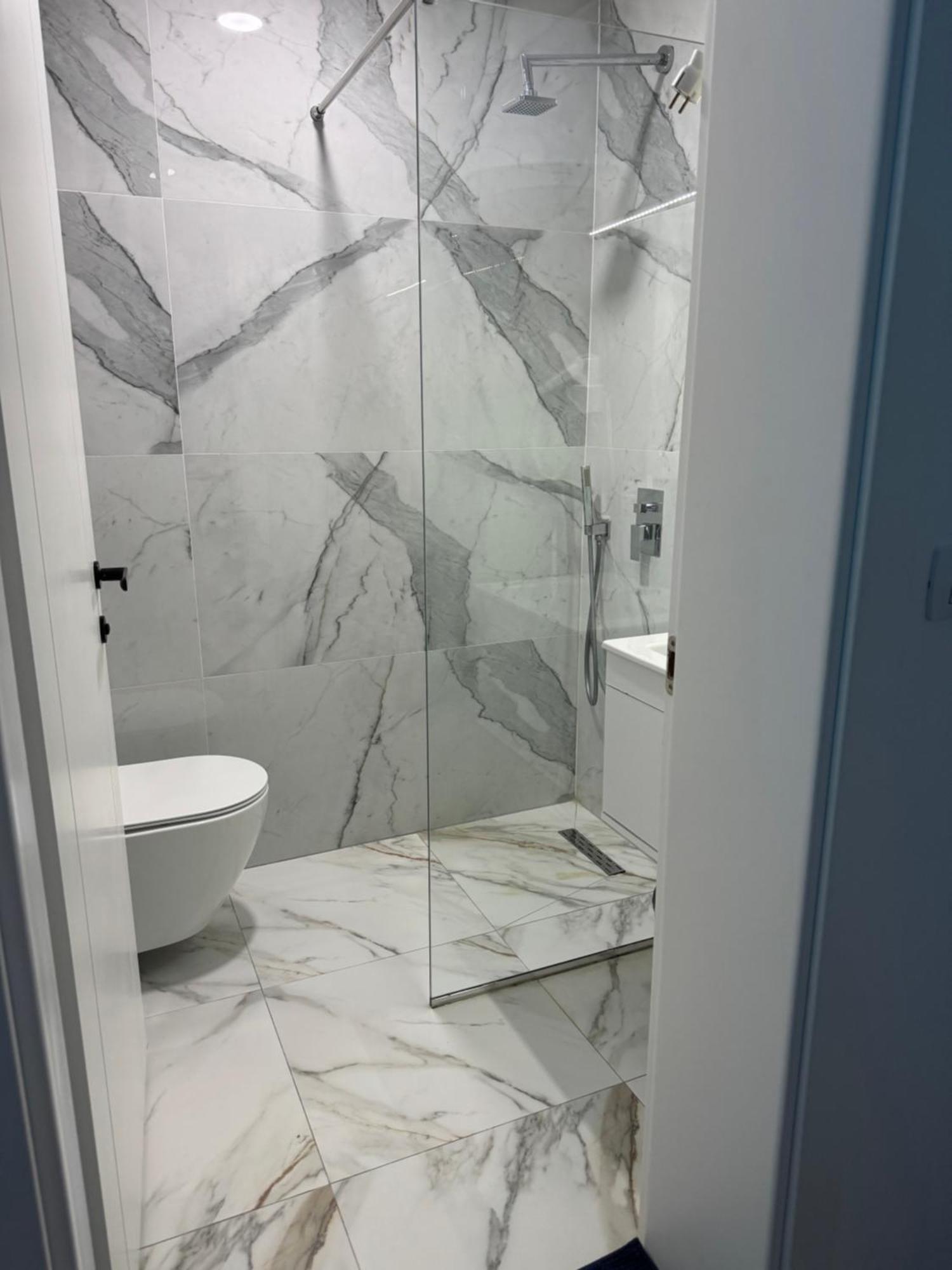 Doppelzimmer mit Balkon (2 Erwachsene + 1 Kind)