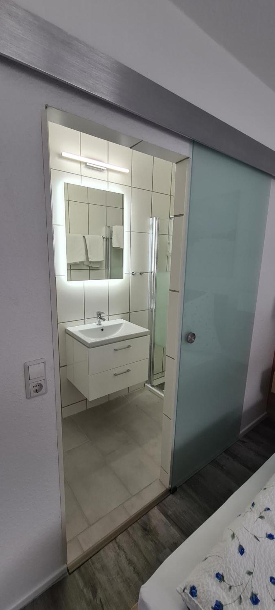 Double Room,1672575085:JPEG