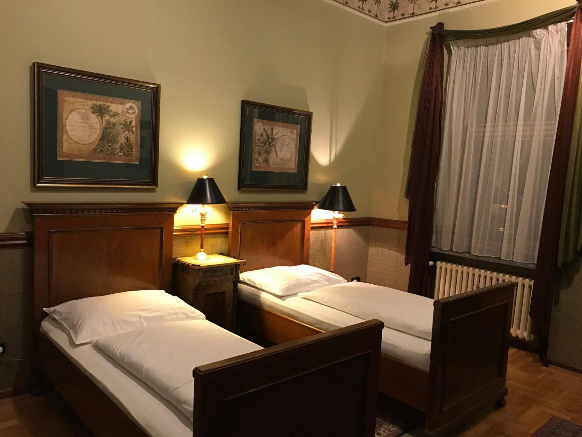Deluxe Zweibettzimmer