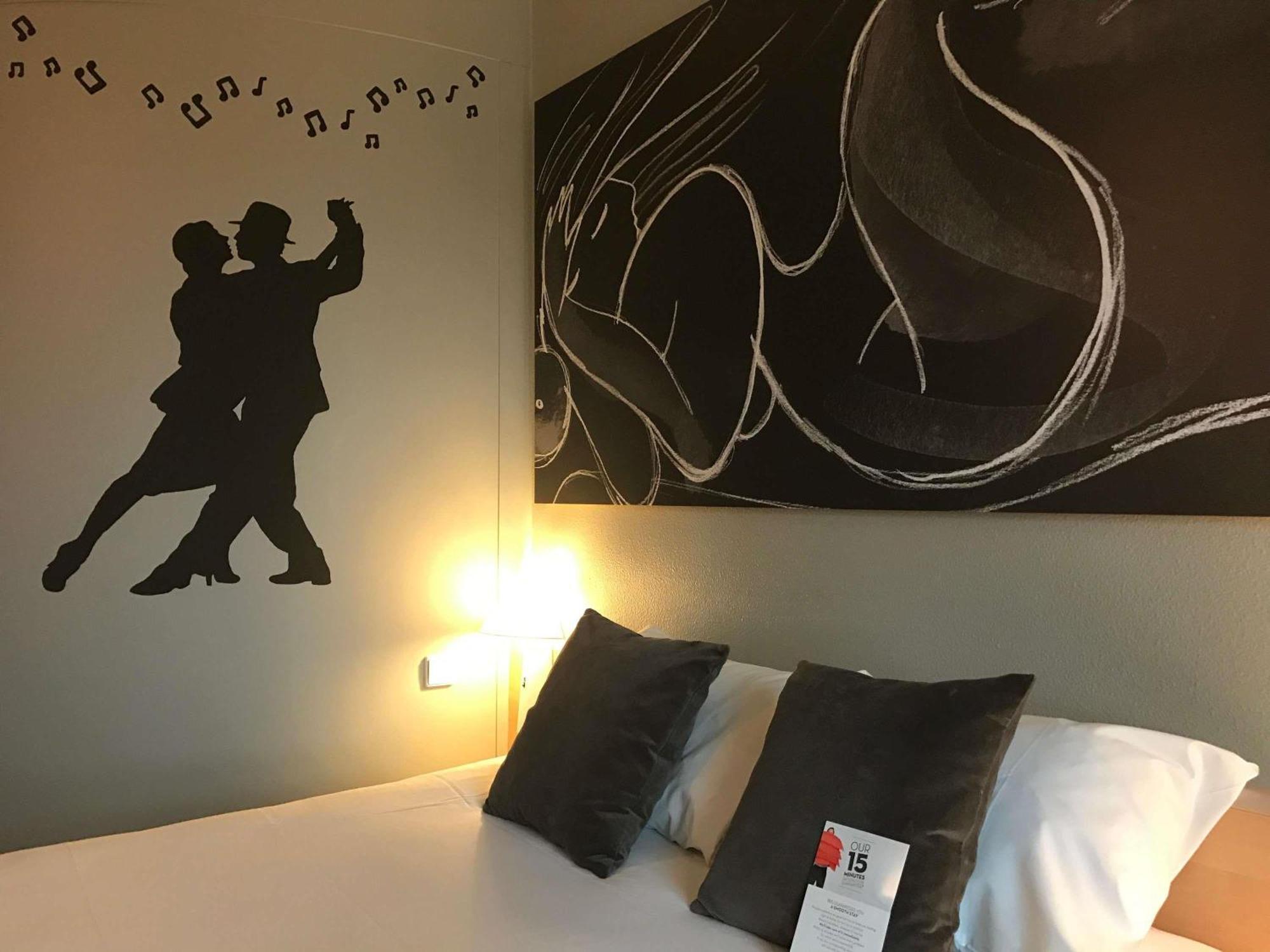 Standard Room,1704828422:JPEG