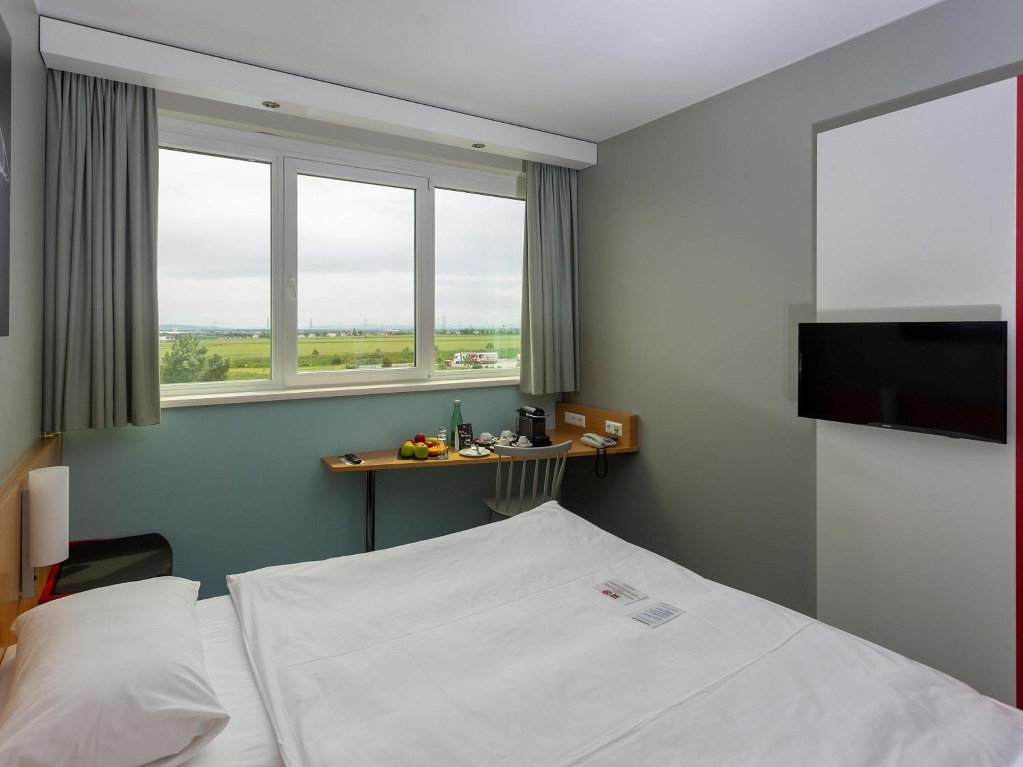 Superior Twin Room,1704860138:JPEG