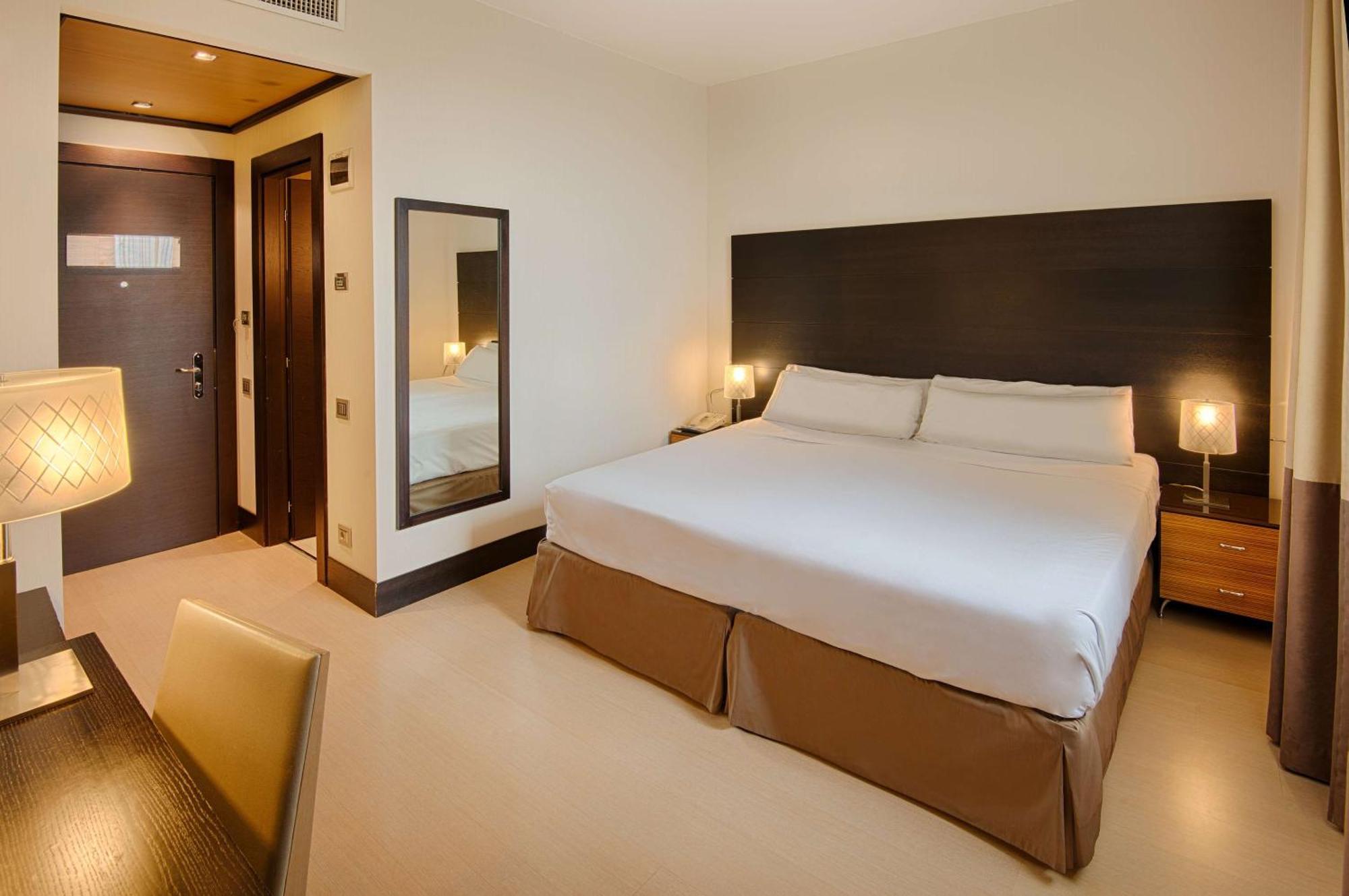 Standard Doppelzimmer mit Domblick und Zustellbett