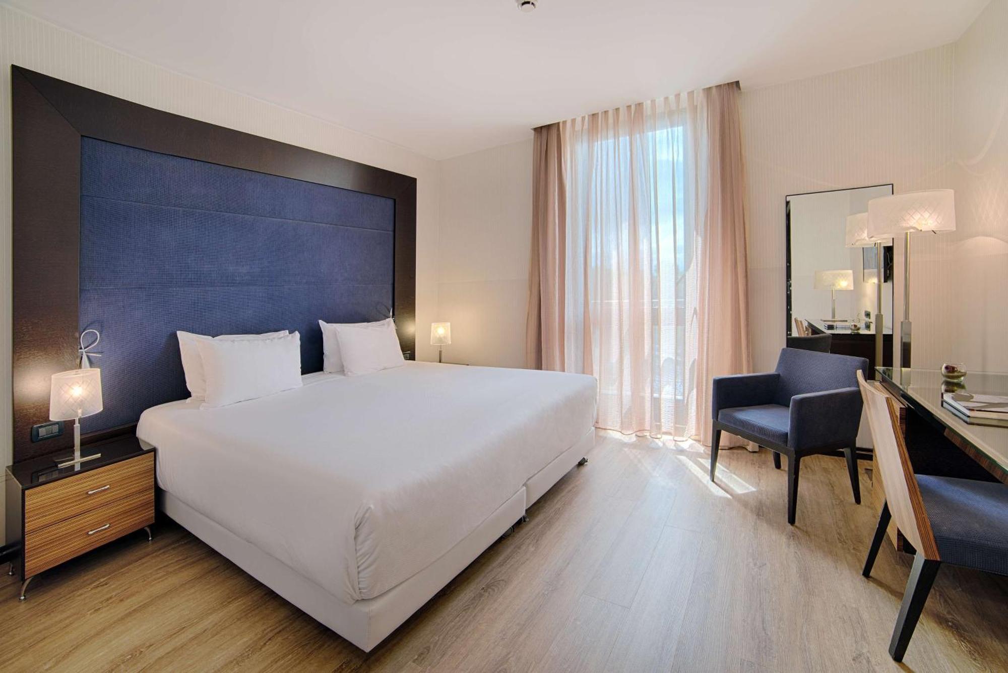 Superior Doppelzimmer mit Domblick, Terrasse und Zustellbett