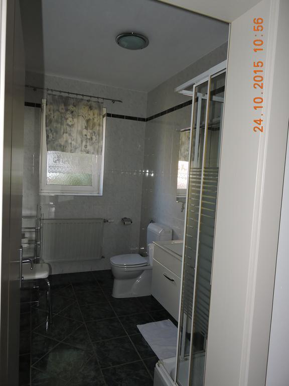 Double Room,173454315:JPEG