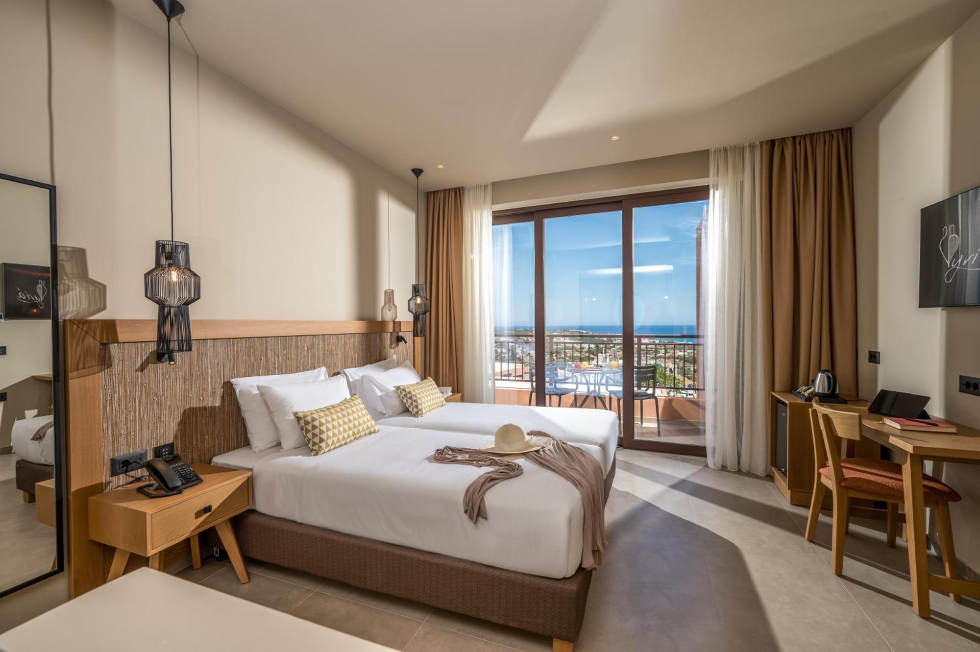 Double Room with Sea View,1736927599:JPEG
