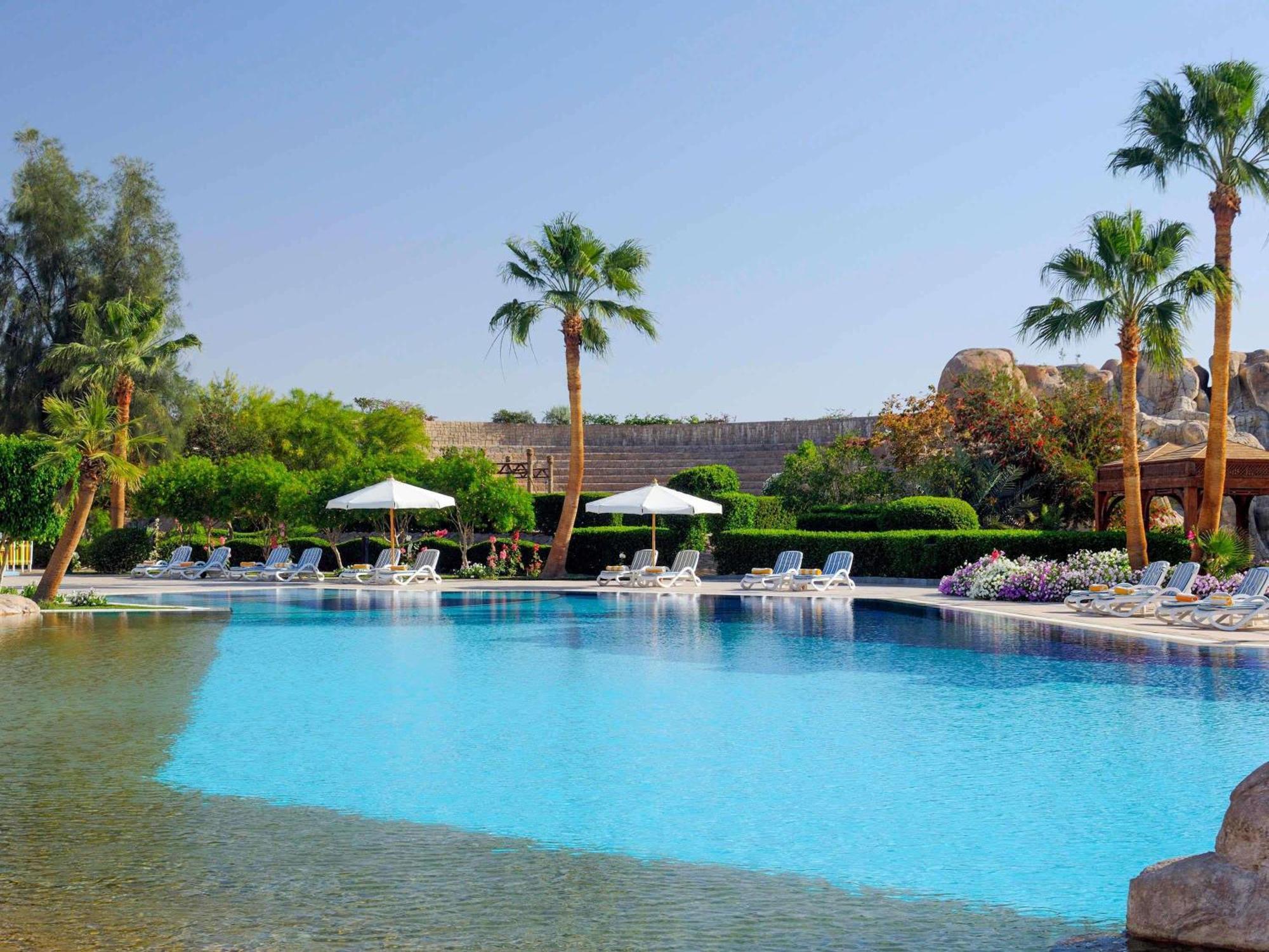 Standard Twin Room Pool View Mountain Side,1742652588:JPEG