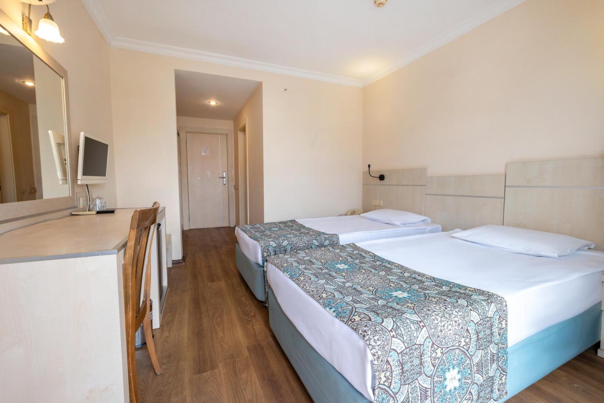 Doppelzimmer mit Balkon