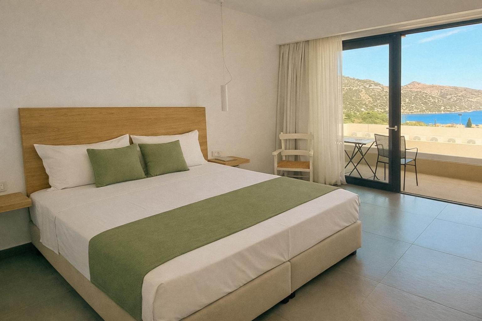 Standard Sea View Room