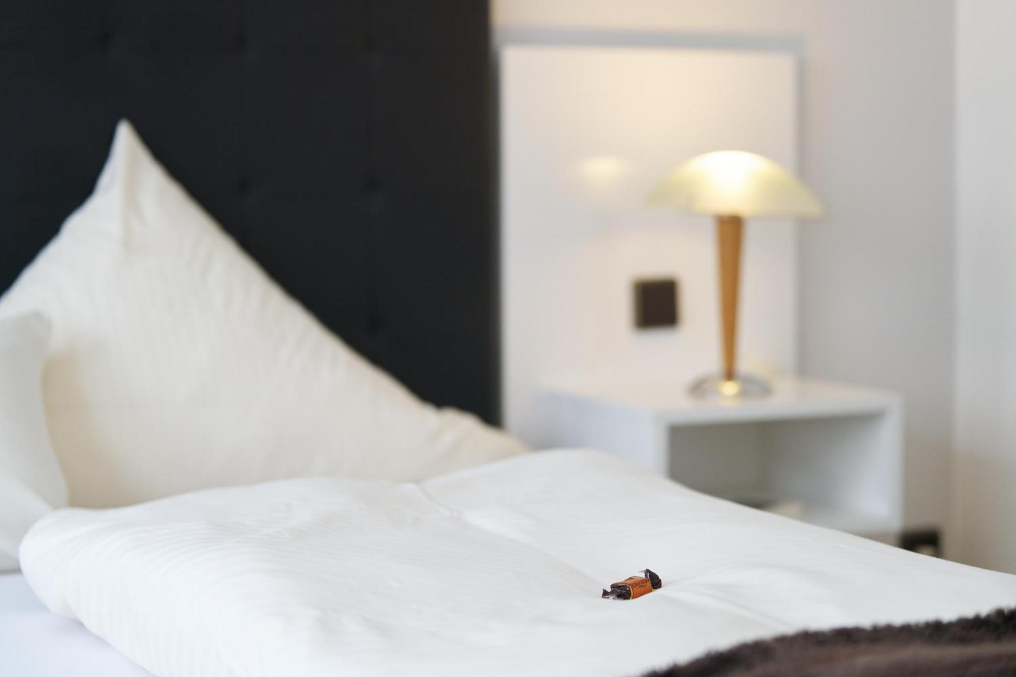 Doppelzimmer mit Balkon