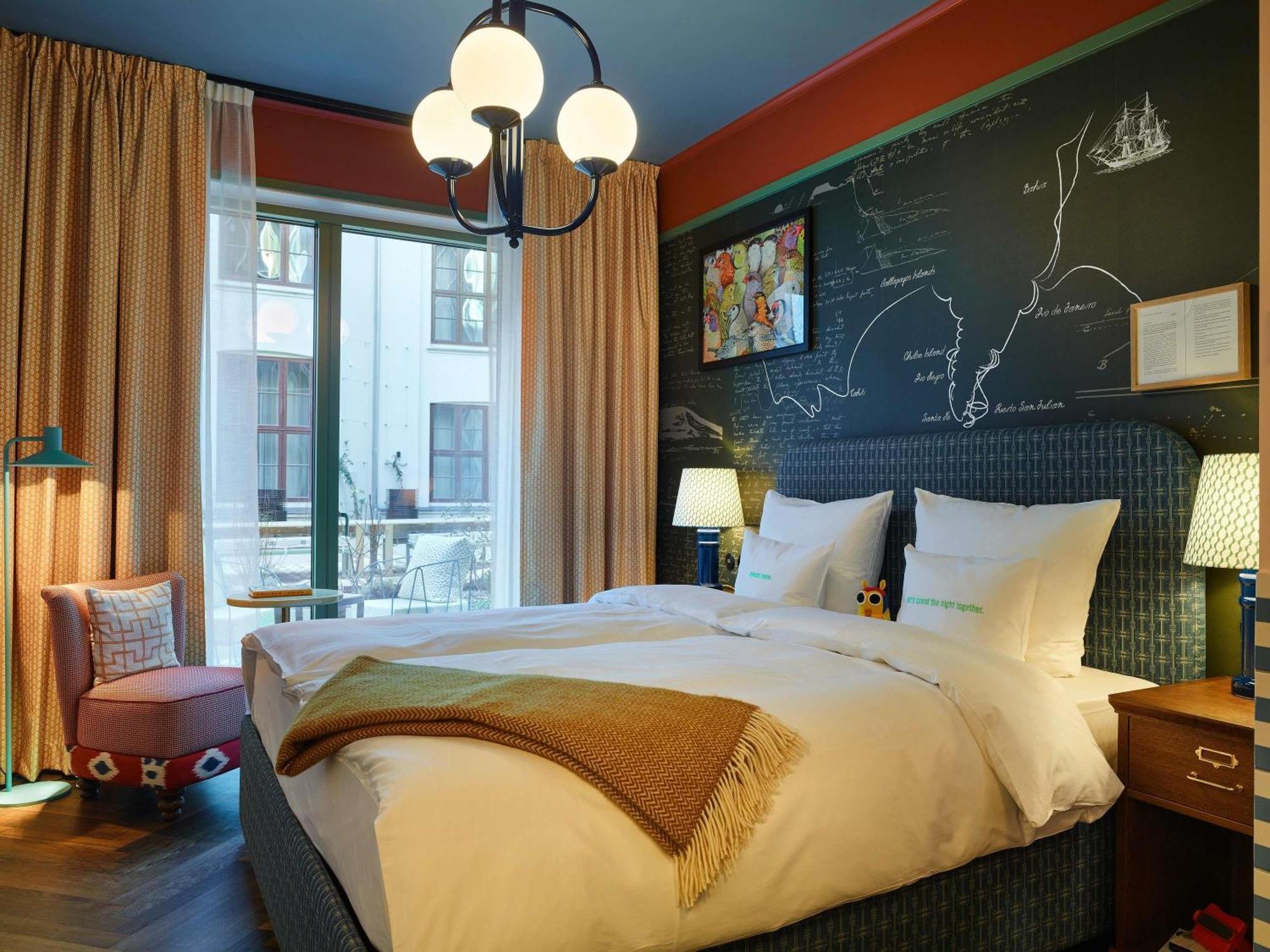 Medium Plus Room
