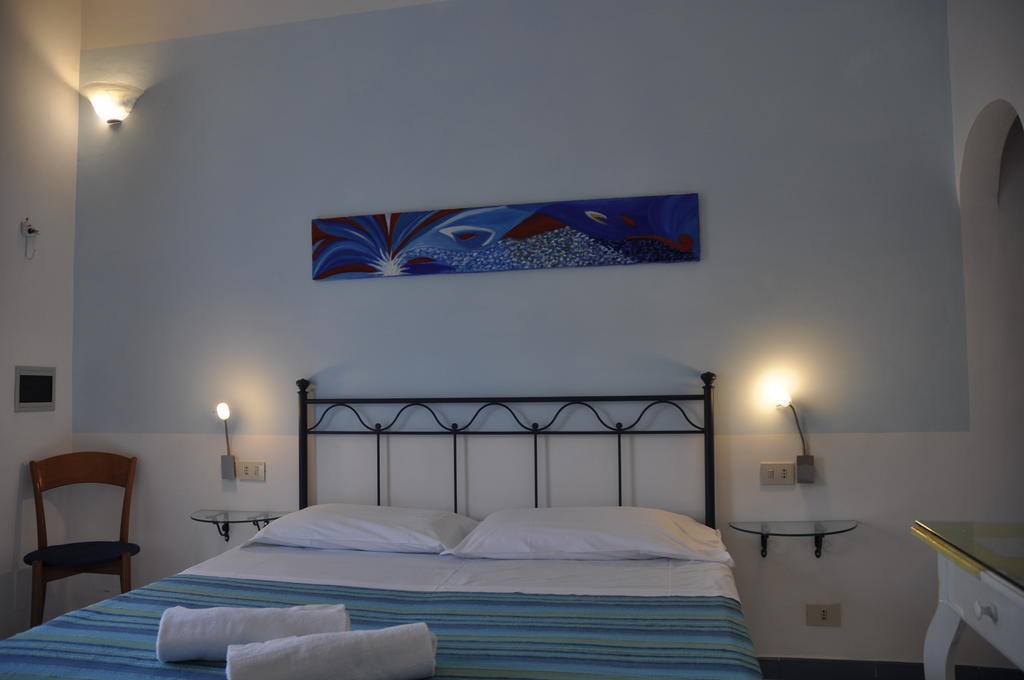 Superior Double or Twin Room,249597953:JPEG