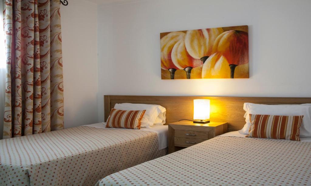 Two-Bedroom Apartment,841281164:JPEG