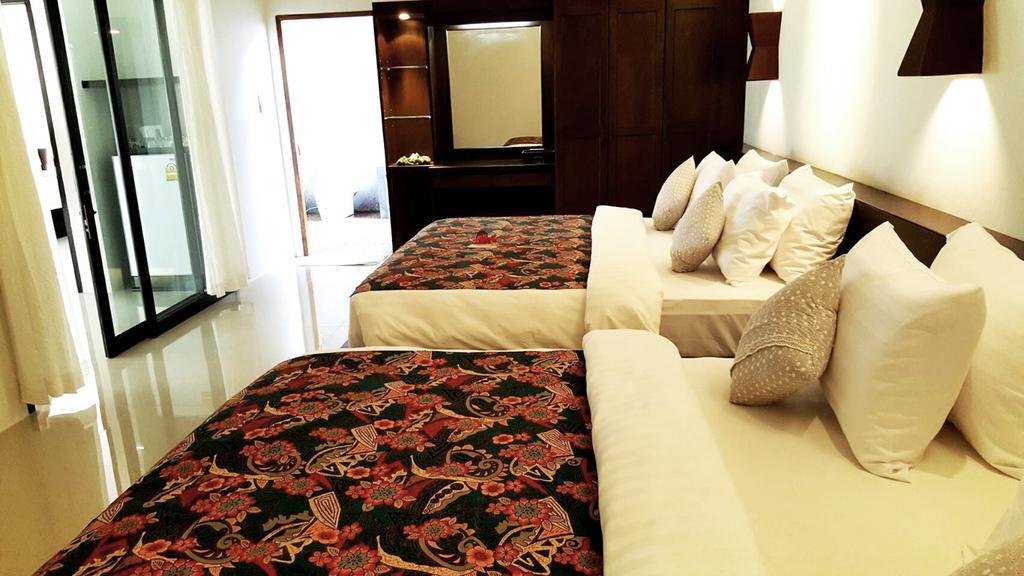 Family Two-Bedroom Suite,943223698:JPEG
