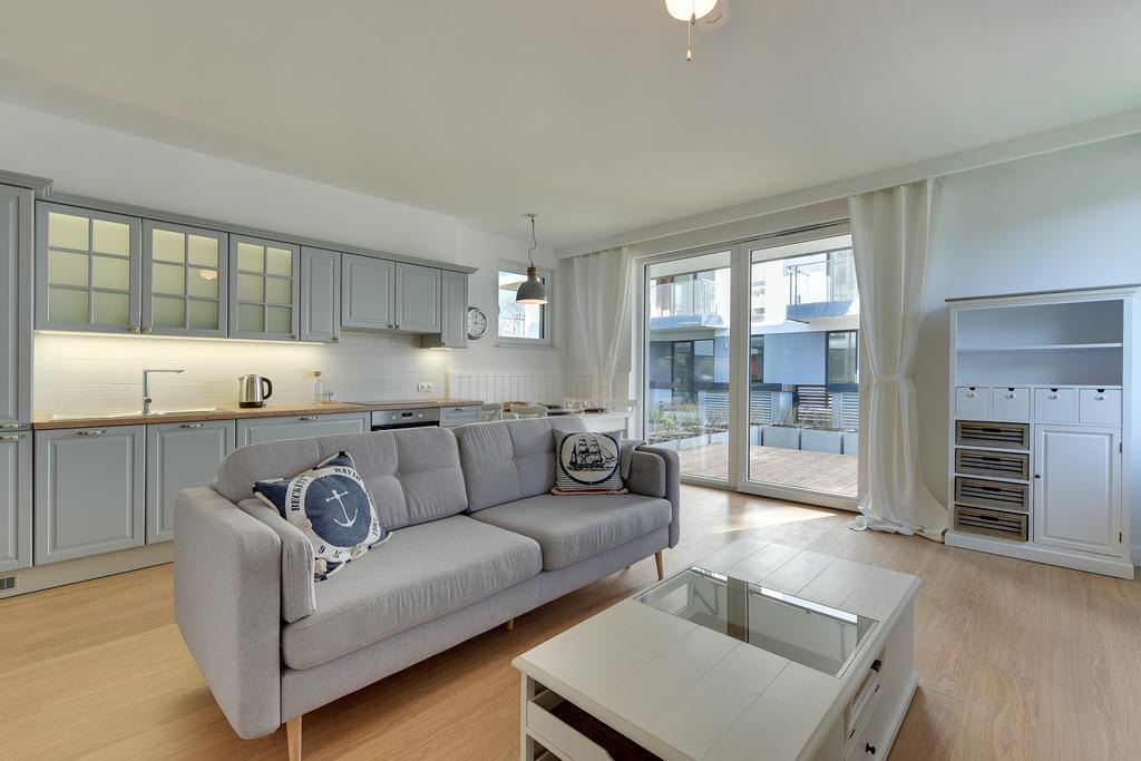 One-Bedroom Apartment,389903856:JPEG