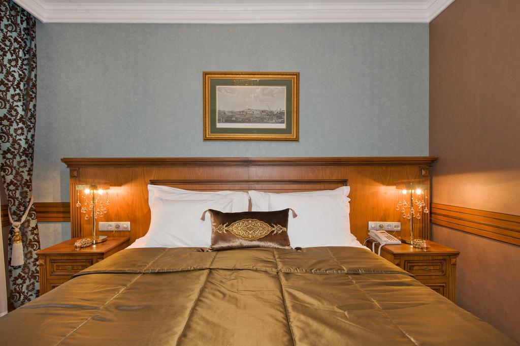 Economy Double or Twin Room,697813512:JPEG