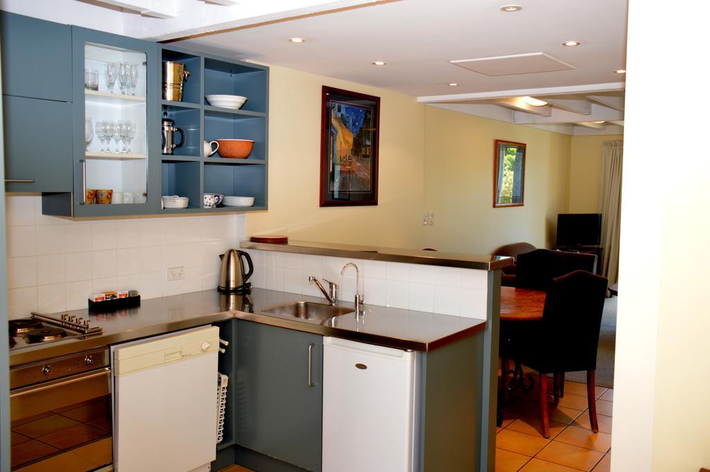 Executive Twin Room with Side Sea View - Beach Side,422664402:JPEG