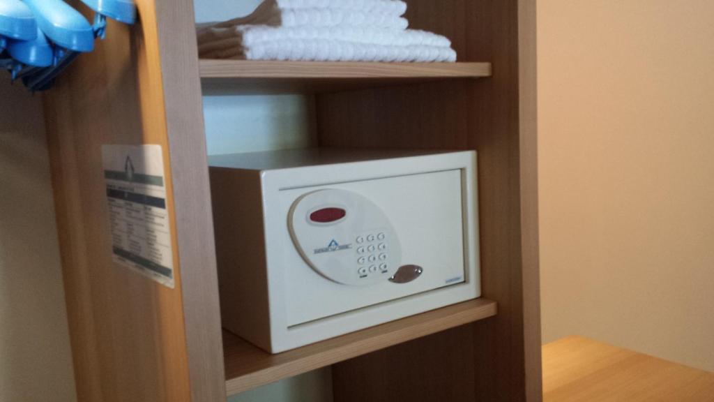 Vierbettzimmer mit Etagenbetten