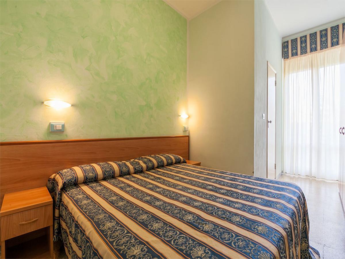 Standard Double Room,1173559698:JPEG