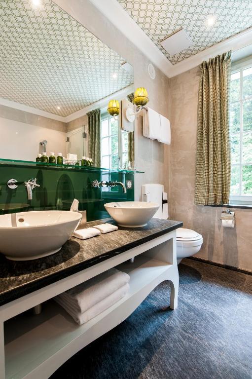 Suite with Park View,1606549374:JPEG