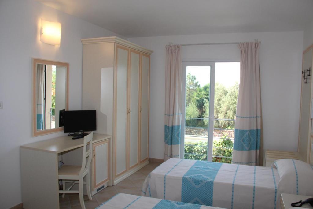 Double or Twin Room,63660229:JPEG