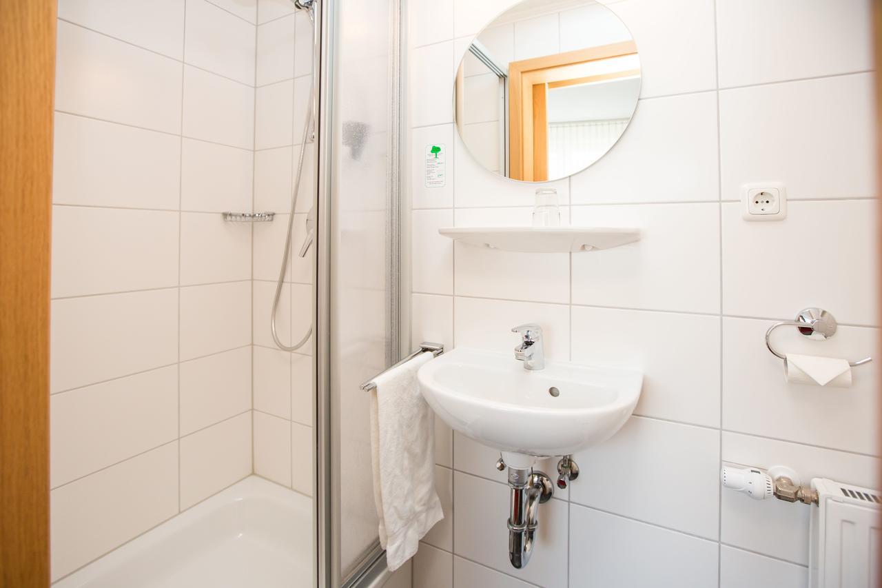 Doppelzimmer mit Balkon