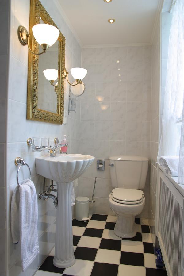 Classic Double Room,1666026943:JPEG