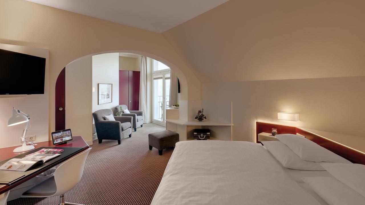 Superior Doppelzimmer mit Flussblick und Balkon